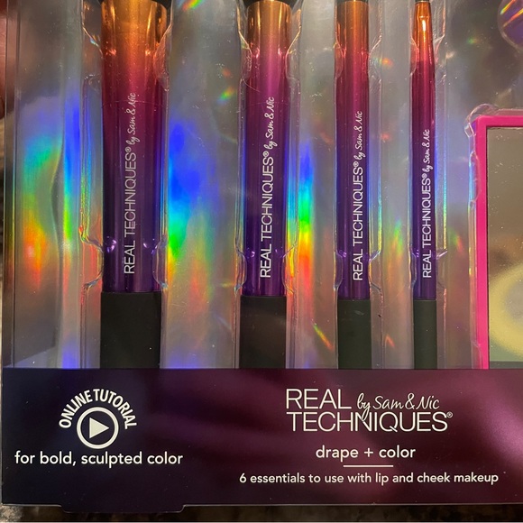 Limited Edition 6 Piece Brush Set By Sam & Nic New in Box 4 Brush Sponge Mirror - Picture 6 of 13